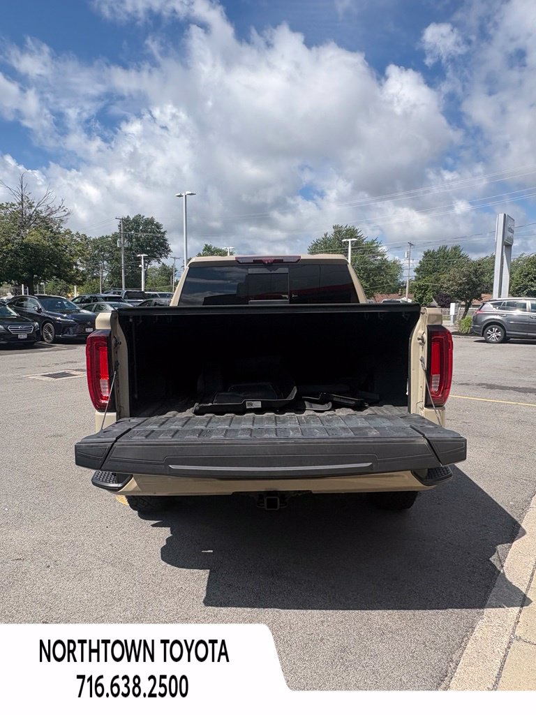 Used 2022 GMC Sierra 1500 AT4X AWD/4WD image 9