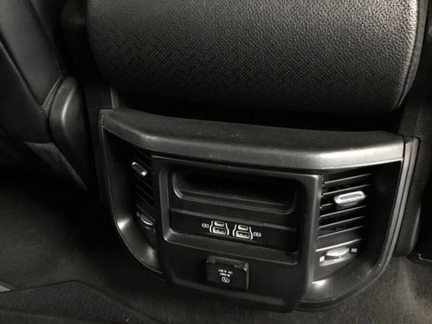 Used 2022 RAM 1500 Laramie w/ Off-Road Group AWD/4WD image 19