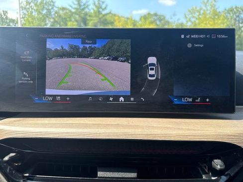 Used 2025 BMW 330i xDrive Sedan AWD/4WD image 35