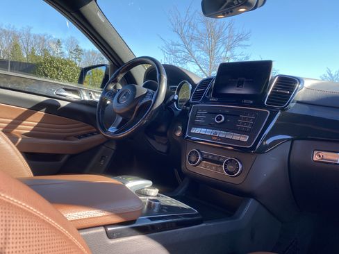 Used 2018 Mercedes-Benz GLE 43 AMG AMG 43 image 6