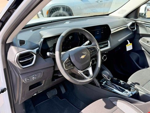 New 2026 Chevrolet TrailBlazer LT image 15