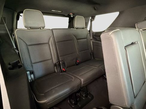 Used 2022 Chevrolet Tahoe Premier AWD/4WD image 26