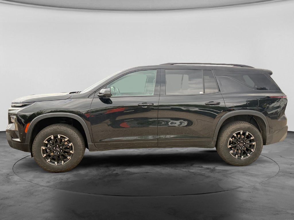 Used 2025 Chevrolet Traverse Z71 w/ Enhanced Driving Package AWD/4WD image 6