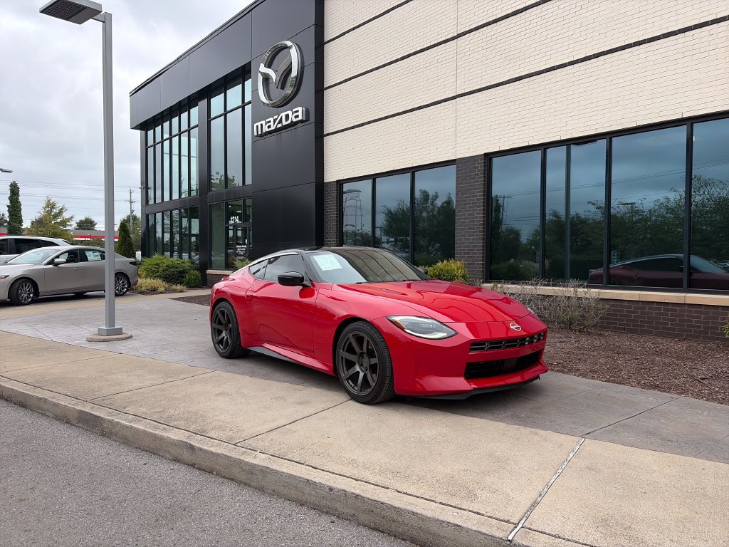 Used 2025 Nissan Z Sport w/ Floor Mat Package RWD image 1