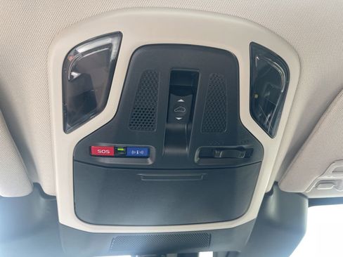 Certified 2025 Subaru Outback Touring w/ Popular Package #2 image 16