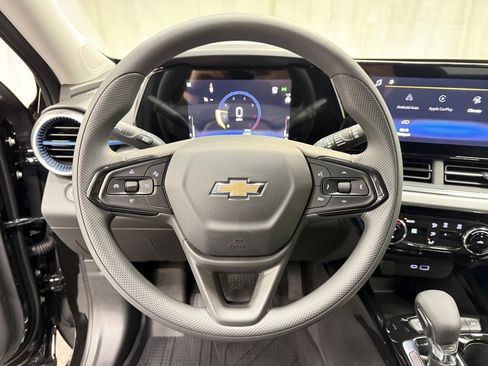 New 2026 Chevrolet Trax LT image 27