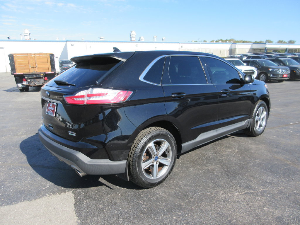 Used 2019 Ford Edge SEL w/ Equipment Group 201A AWD/4WD image 6