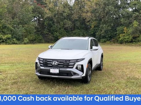 New 2026 Hyundai Tucson SEL image 3