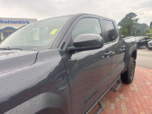 Used 2024 Toyota Tacoma TRD Off-Road AWD/4WD image 5