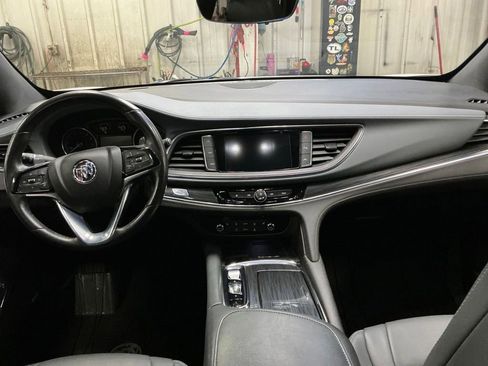 Certified 2023 Buick Enclave Essence AWD/4WD image 20