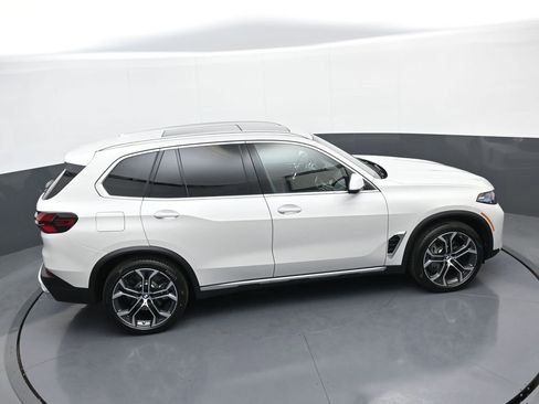 New 2026 BMW X5 xDrive50e AWD/4WD image 37