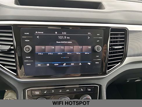 Used 2022 Volkswagen Atlas SEL Premium image 30