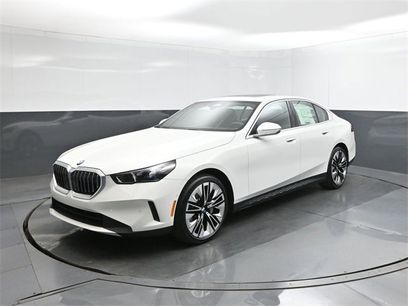 New 2026 BMW 530i w/ Premium Package