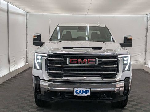 Used 2025 GMC Sierra 3500 SLT image 9