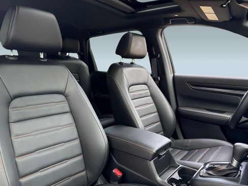 Certified 2025 Honda CR-V Sport-L image 30