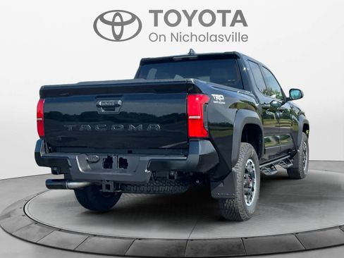 New 2026 Toyota Tacoma TRD Off-Road AWD/4WD image 5