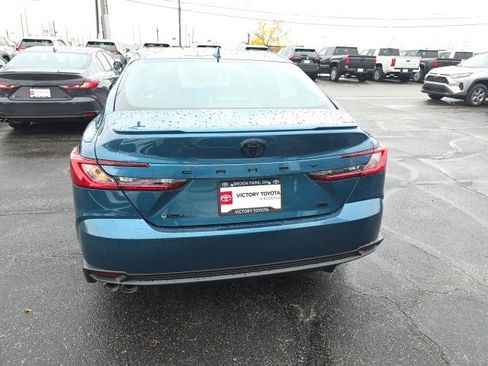 New 2026 Toyota Camry SE image 6
