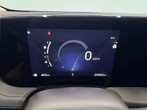 Certified 2025 Buick Encore GX Preferred AWD/4WD image 19