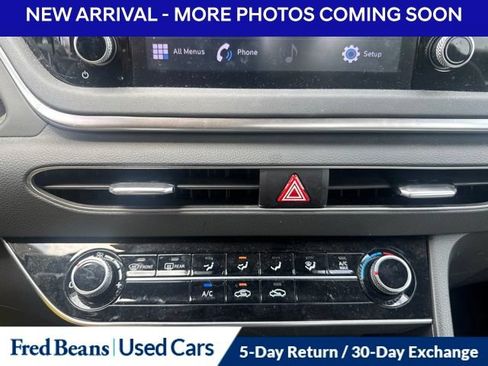 Used 2023 Hyundai Sonata SE FWD image 9