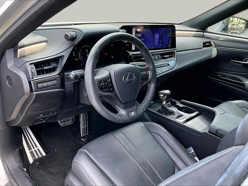Used 2023 Lexus ES 300h F Sport FWD image 18