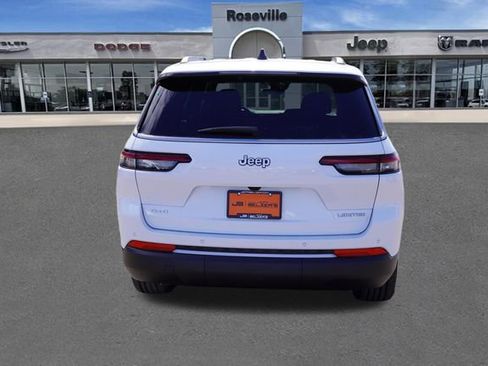 New 2026 Jeep Grand Cherokee L Limited AWD/4WD image 4