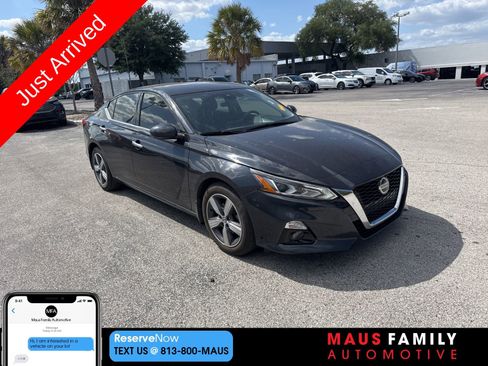Used 2021 Nissan Altima 2.5 SL image 1