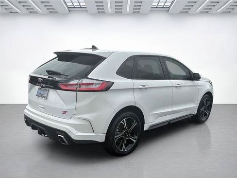 Certified 2023 Ford Edge ST AWD/4WD image 3