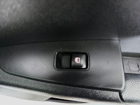 Used 2022 Kia Forte LXS FWD image 30