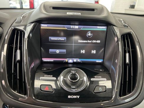 Used 2013 Ford C-MAX SEL image 24