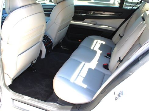 Used 2012 BMW 750Li image 19