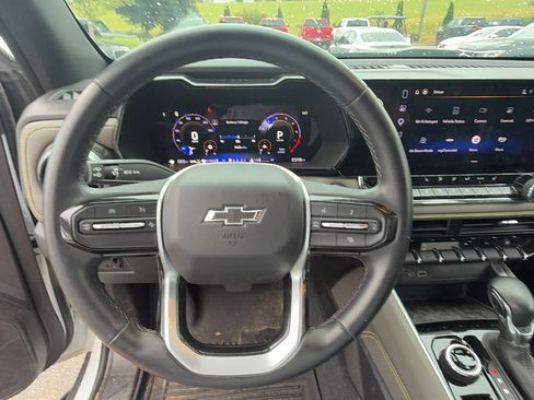 Used 2023 Chevrolet Colorado ZR2 AWD/4WD image 25
