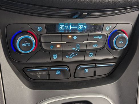 Used 2017 Ford C-MAX SE image 26