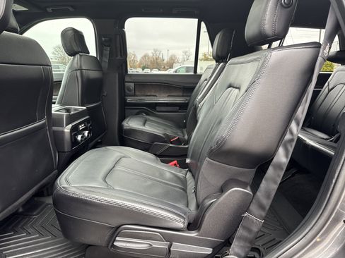 Used 2020 Ford Expedition Limited w/ Equipment Group 302A image 31