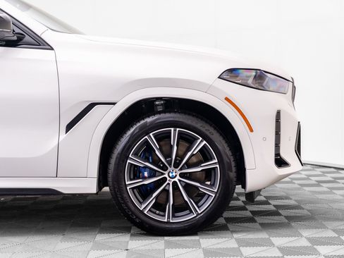 Certified 2026 BMW X6 M60i AWD/4WD image 38
