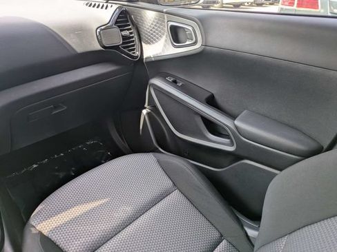 Used 2022 Kia Soul X-Line FWD image 14