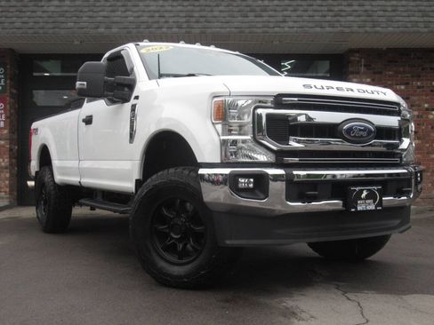 Used 2022 Ford F350 XLT w/ XLT Value Package AWD/4WD image 2