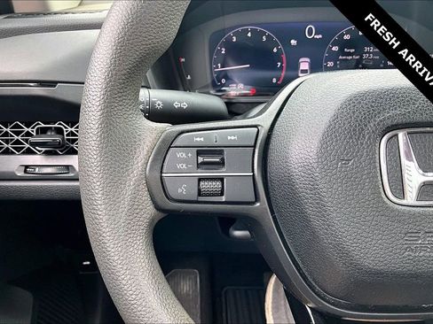Used 2024 Honda Accord LX image 11