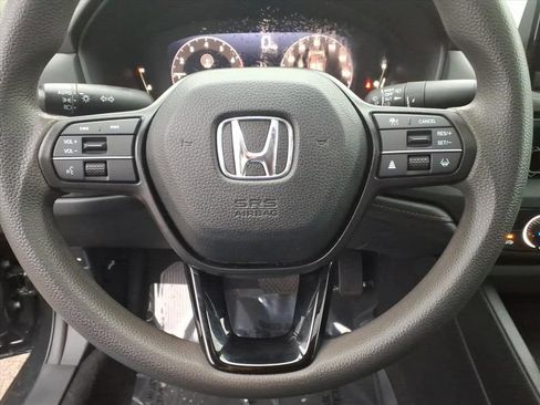 Used 2024 Honda Accord EX image 19