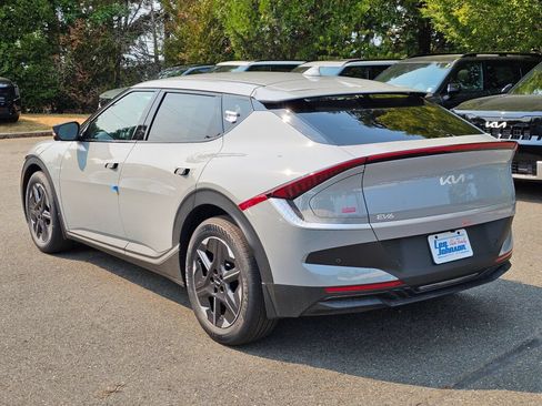 New 2026 Kia EV6 Light AWD/4WD image 7