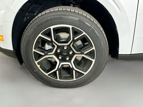 New 2026 Ford Maverick Lariat w/ 4K Tow Package image 31