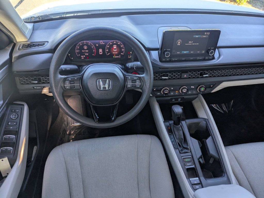 Used 2024 Honda Accord EX image 13