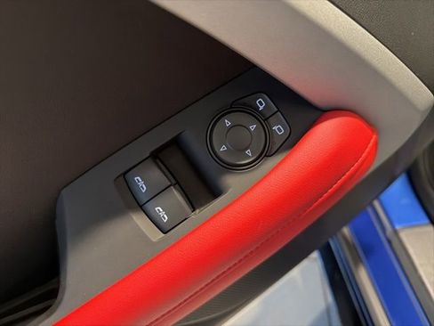 Used 2021 Chevrolet Camaro SS image 17