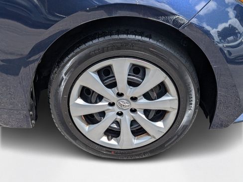 Used 2020 Toyota Corolla LE image 9
