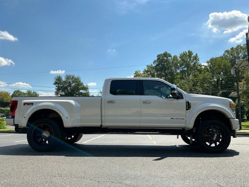 Used 2022 Ford F450 Platinum w/ FX4 Off-Road Package AWD/4WD image 5