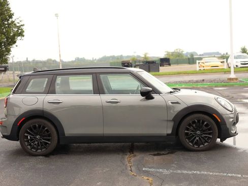 Used 2020 MINI Cooper Clubman S w/ Premium Package image 4
