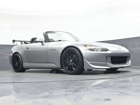 Used 2005 Honda S2000 image 27