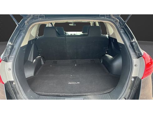 Used 2012 Nissan Rogue S FWD image 14