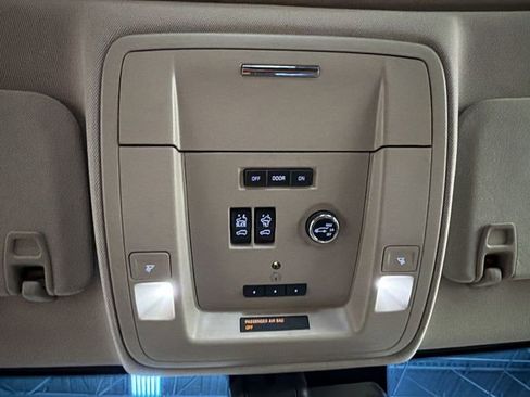 Used 2016 Chevrolet Suburban LTZ AWD/4WD image 22