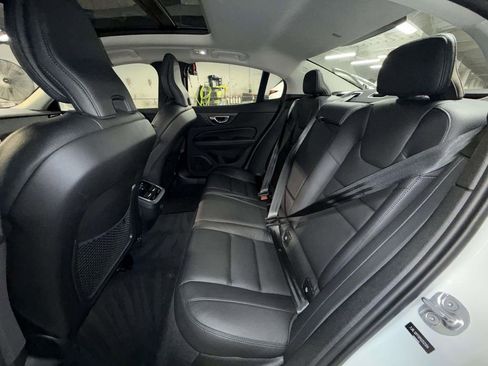 Used 2023 Volvo S60 B5 Ultimate w/ Protection Package Premier FWD image 18