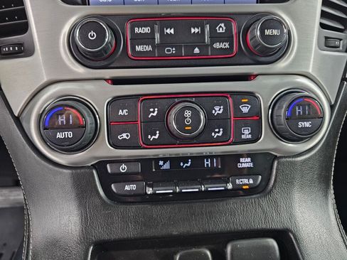 Used 2015 GMC Yukon SLE w/ HD Trailering Package AWD/4WD image 25